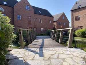 Photo 22- click for photo gallery